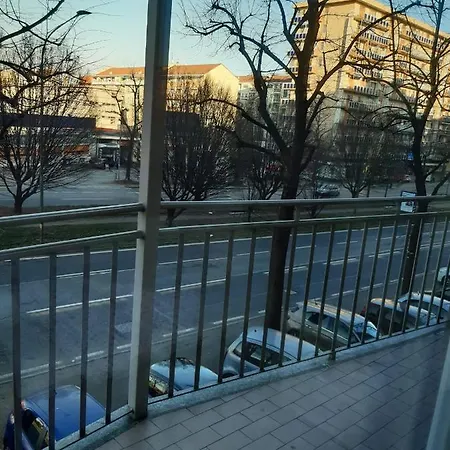 Lingotto 公寓 *